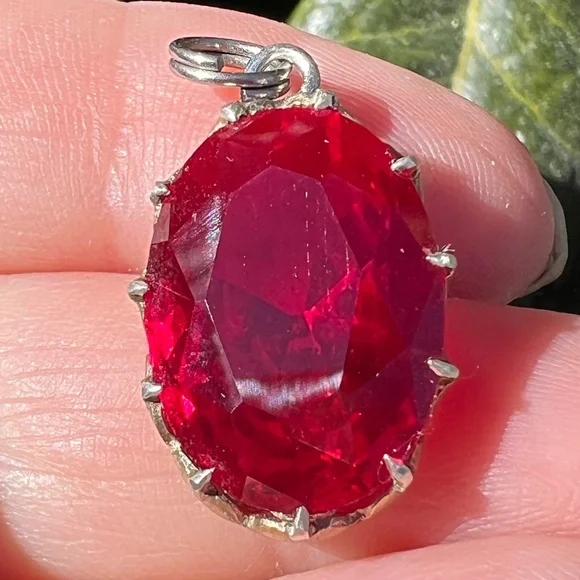 VINTAGE RUBY RED PASTE USSR SOVIET RUSSIAN PENDANT 875 STERLING SILVER STAMPED